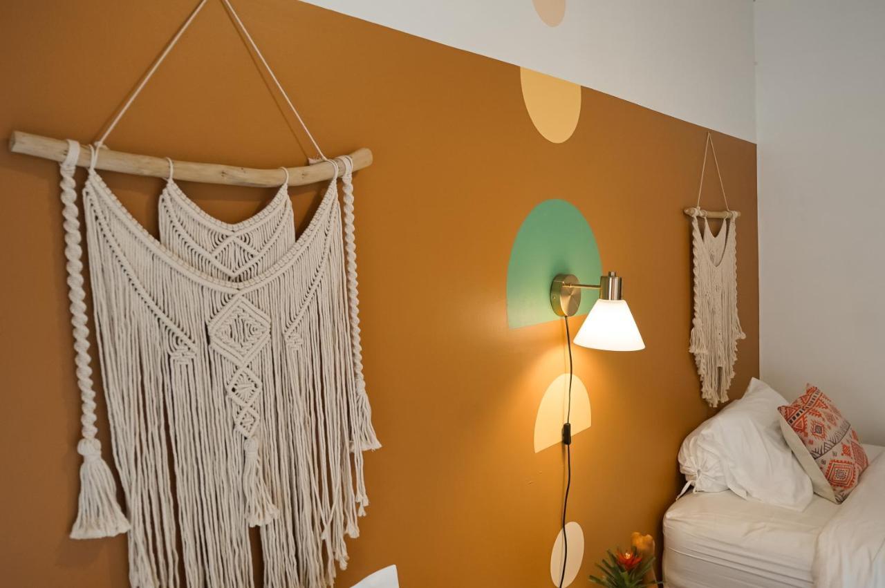 Roemah Renjana Bandung Bed & Breakfast Luaran gambar