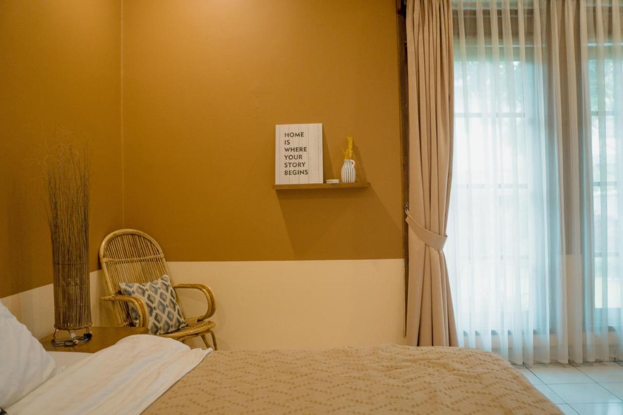 Roemah Renjana Bandung Bed & Breakfast Luaran gambar
