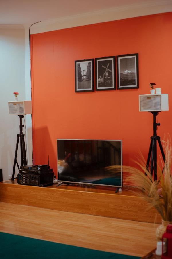 Roemah Renjana Bandung Bed & Breakfast Luaran gambar