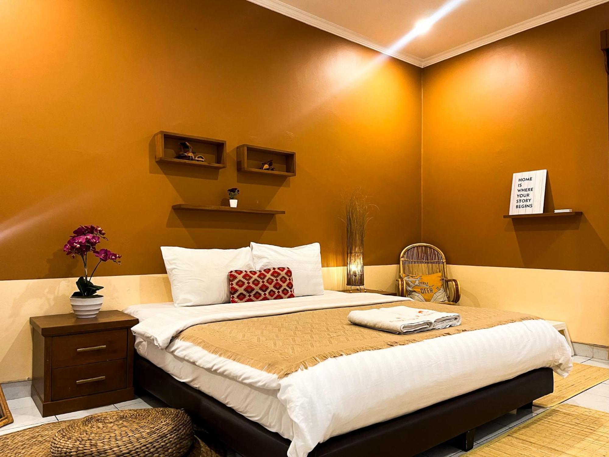 Roemah Renjana Bandung Bed & Breakfast Luaran gambar